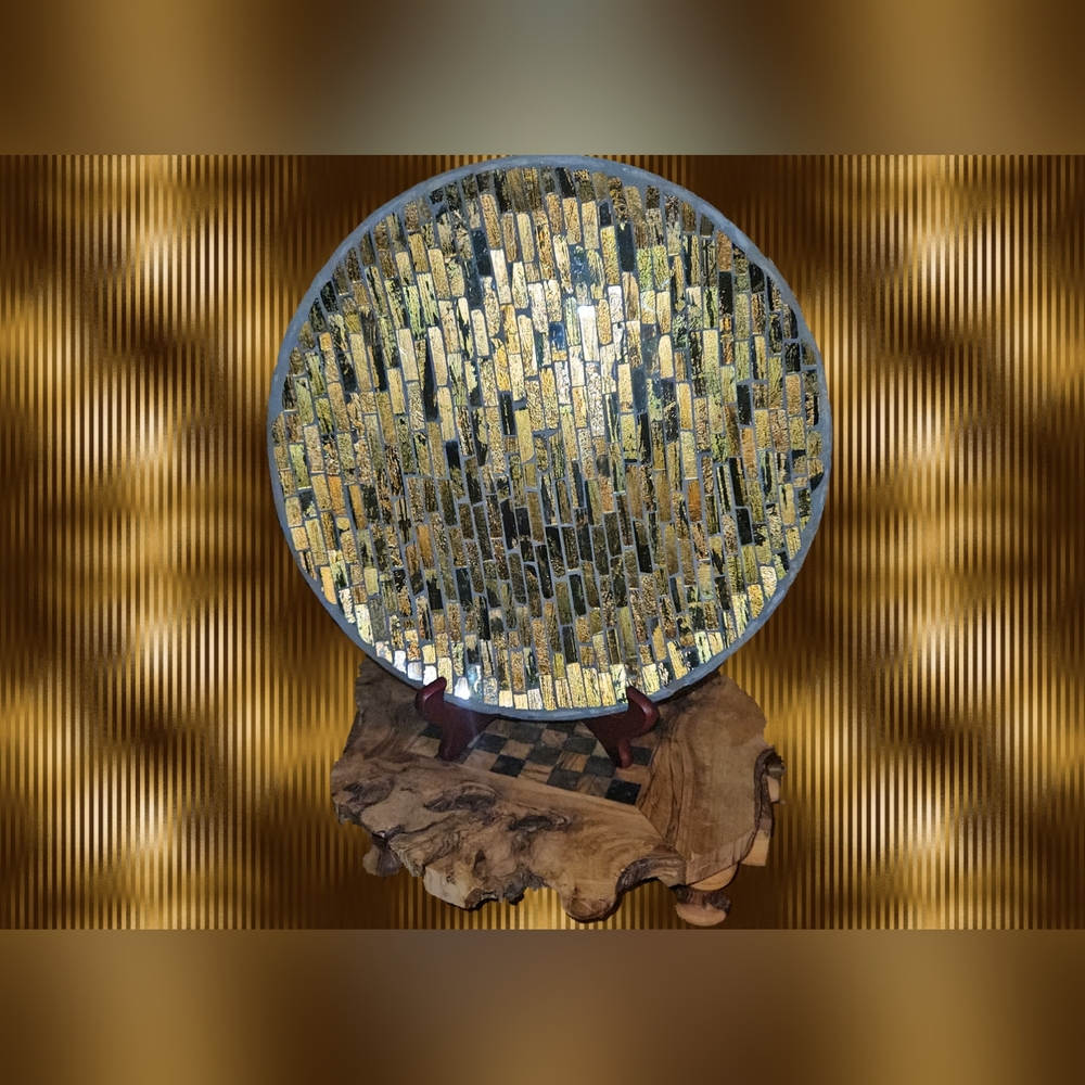 Three Hands Corp Vintage charger /decorative mosaic gold flake glass plate